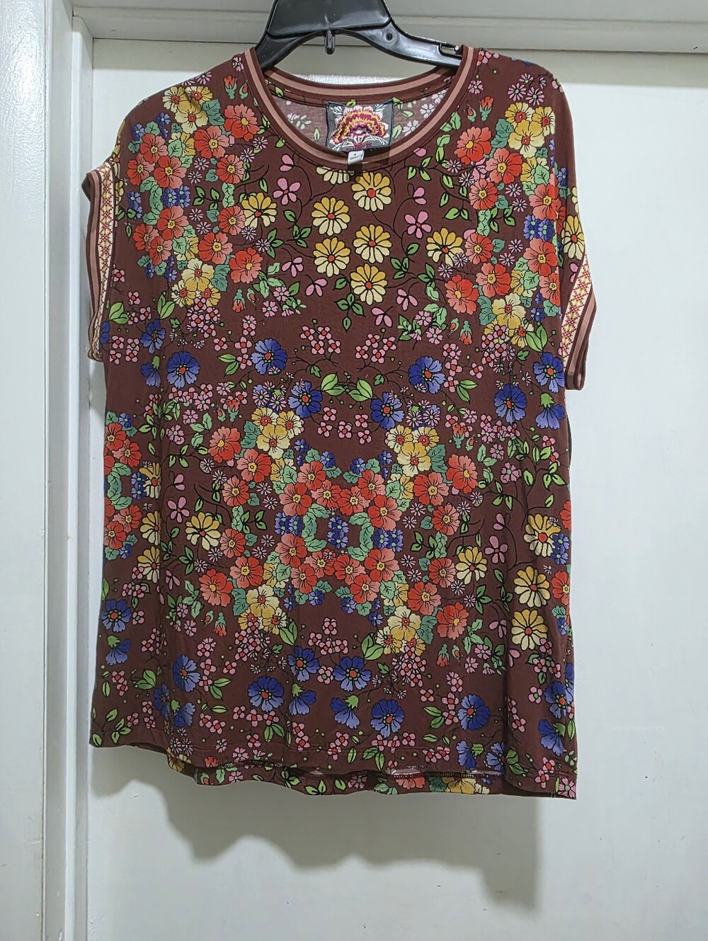 Johnny Was Brown Floral Short Sleeve Blouse